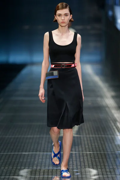 Look 1